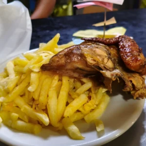 1/4 de Pollo a la Brasa